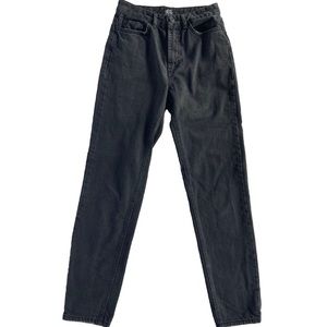 BDG Urban Outfitters black Mom jeans size 25